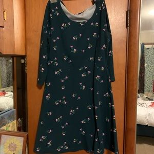 Cute and comfy flowery dress, XL